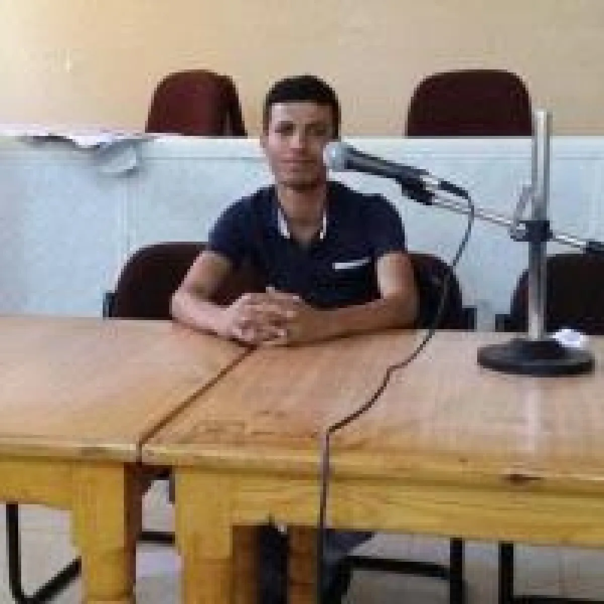 الحوثي يلاحق لقمة الشعب في البر والبحر