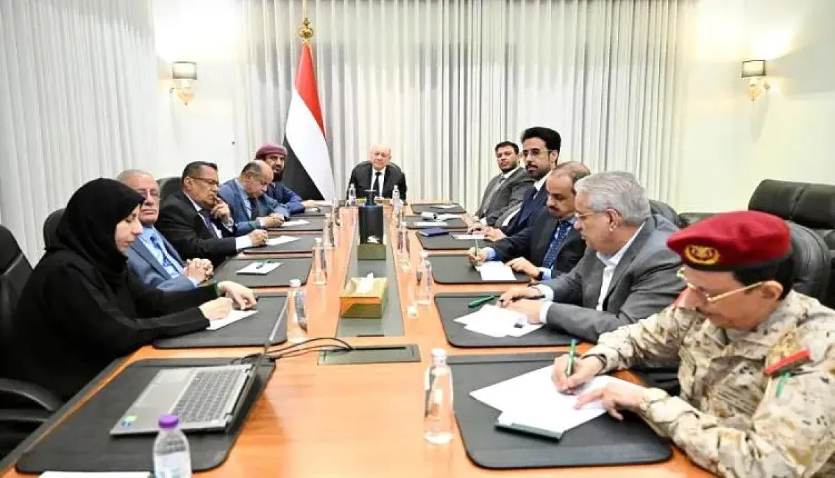 في اليمن | مجلس الدفاع الوطني يجتمع ويقلل من أهمية تقدم الحوثي في الساحل الغربي