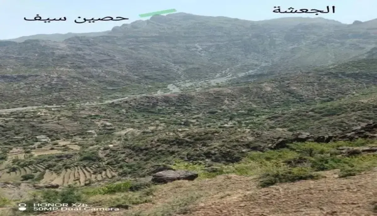 قوات العمالقة ودرع الوطن تشعلان جبهات تعز.. تحرير أعلى المرتفعات ومصرع العشرات وتراجع حوثي واسع