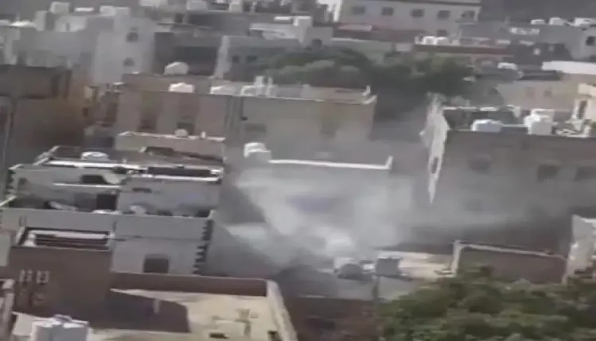 small thumb