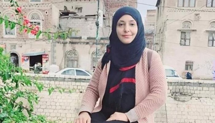 في صنعاء | الحوثيون يحيلون ناشطة بارزة إلى القضاء بعد أشهر من الإخفاء القسري