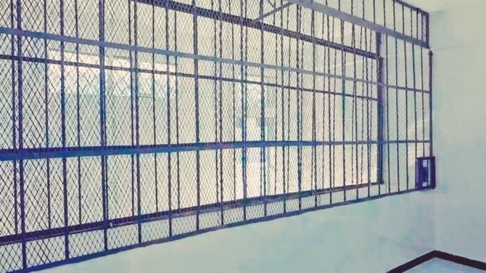 الحوثيون يوسّعون دائرة القمع بافتتاح قسم للنزيلات في سجن إب بميزانية 96 مليون ريال