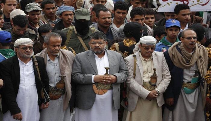 حبل الكذب قصير : الحوثي الرزامي يسخر من وعود جماعته بالتغييرات الجذرية