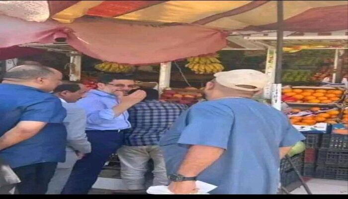 مطالبات عاجلة بإقالة بن مبارك.. انهيار اقتصادي وخدمي واتهامات حادة لرئيس الحكومة بالانتهازية والفشل