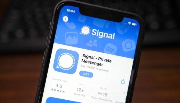 بعد فضيحة إدارة ترامب.. اليمنيون والأمريكيون يحملون تطبيق سيجنال والبيت الأبيض يتحدث عن الأزمة.. ويؤكد أنها لن تتكرر