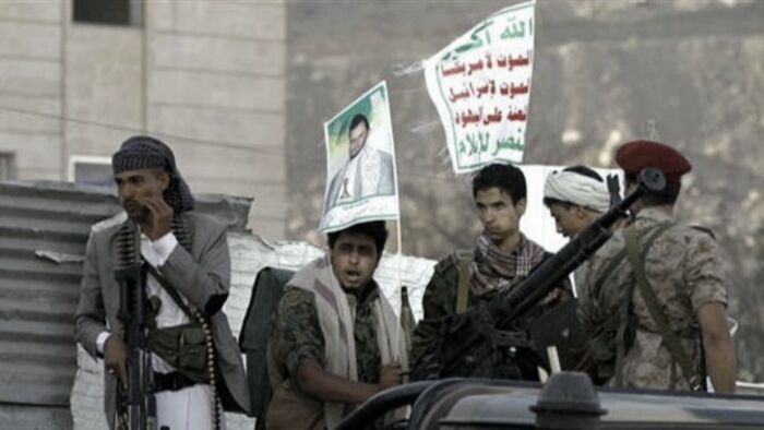 في صعدة : الحوثيون يواصلون نهب المساعدات الإنسانية وتوزيعها وفق الولاءات وصمت اممي