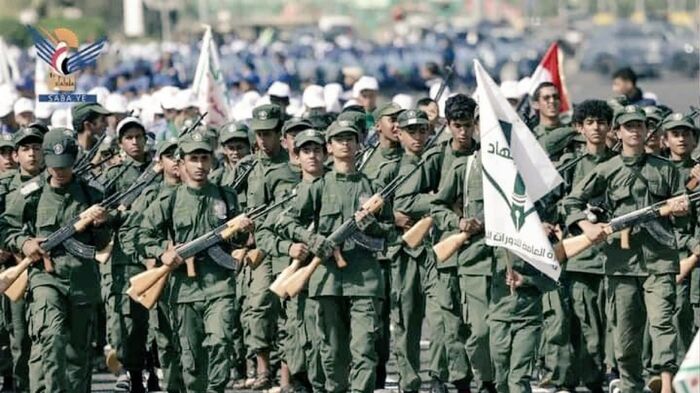 تحذيرات من خطورتها | المراكز الصيفية الحوثية: عباءة التعليم لتفخيخ العقول وابتلاع الطفولة في أتون الحرب