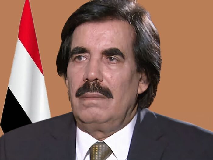 نجل (الرئيس) يكسر الصمت : والدي بخير وكل ما يُشاع أكاذيب