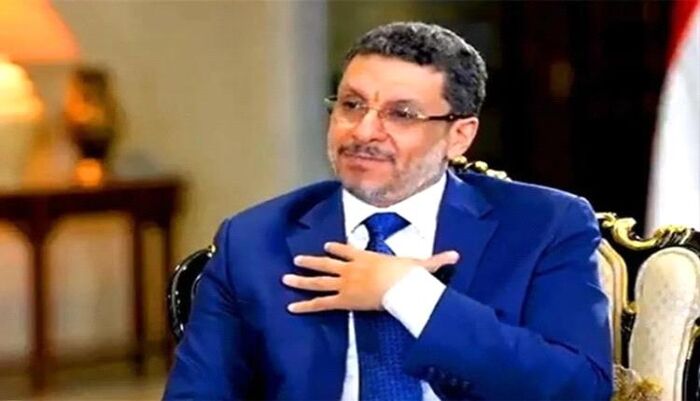 لحفظ ماء الوجه | صحفي: بن مبارك استقال بعد توقيع قرار رئاسي بإقالته.. ماهو الفرق بين الإقالة والاستقالة