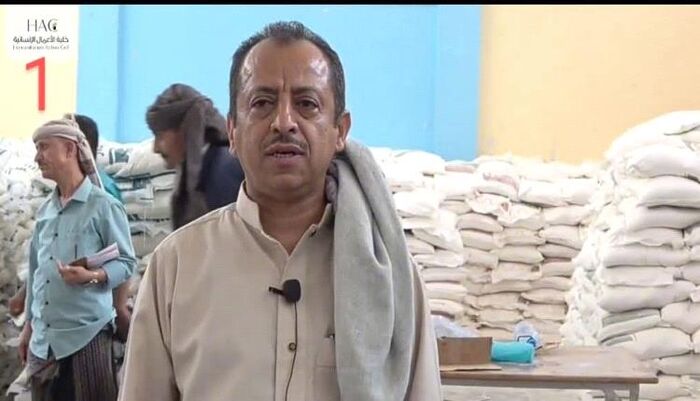 في تعز | | فضيحة فساد تضرب "مكرمة المعلم" : أسماء وهمية ومحرومون حقيقيون | تفاصيلها