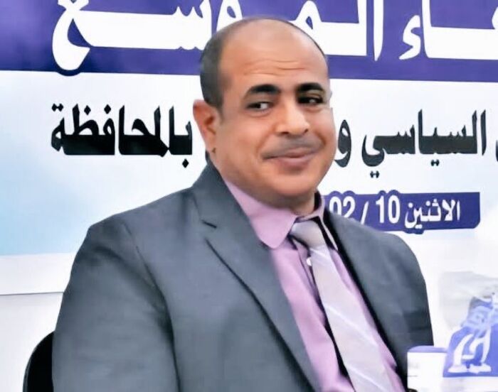 في المحويت .. مسلحون حوثيون يقتحمون منزل الدكتور يحيى صلح بالرجم وينهبون ممتلكاته |