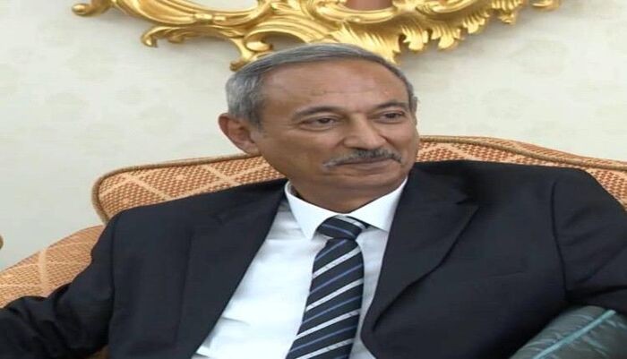 قيادي يكشف الستار | فضيحة مدوية تهز تعز: نهب 700 مليون شهريًا... من يجرؤ على المحاسبة؟