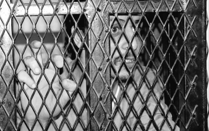 متورط في جرائم قتل مروعة هزت صنعاء .. الحوثيون يفرجون عن "سفاح صرف" ويغلقون ملف الجريمة بأمر سياسي