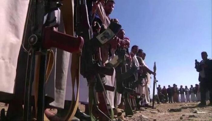 شاهد | وثائق أممية تفضح خطة حوثية خطيرة: المساعدات رهينة والإنسانية تحت رحمة الابتزاز السياسي | 4 ابعاد استراتيجية متشابكة