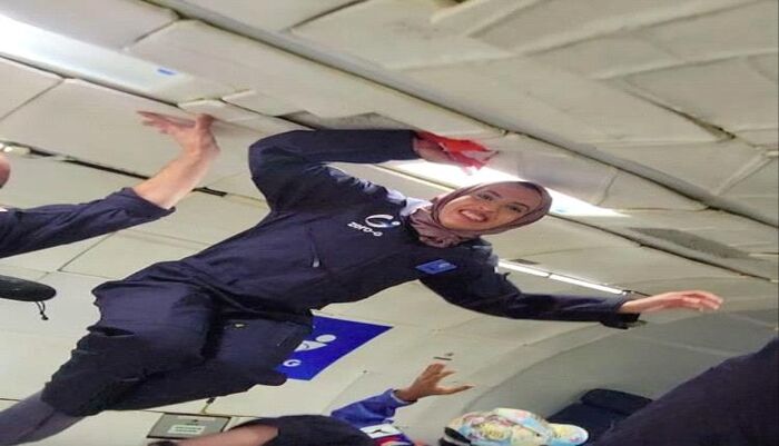 حدث غير مسبوق | يمنية تطير في الفضاء وتُدوّن التاريخ: خلود شيباني تُمثّل اليمن والعالم العربي في تجربة انعدام الجاذبية