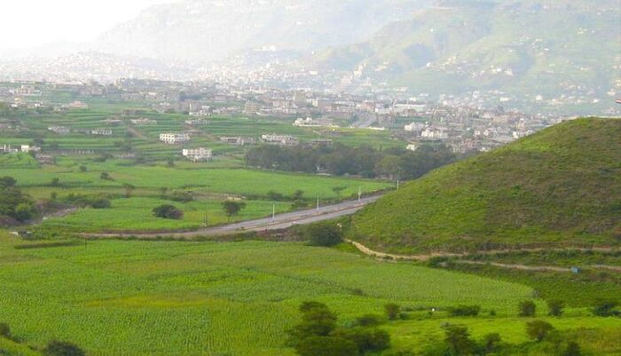 صدمة الاهالي وعجز تام | سقوط 3 غرقى في بئر والمواطنون يستنجدون وسط غياب الدفاع المدني الحوثي بيريم