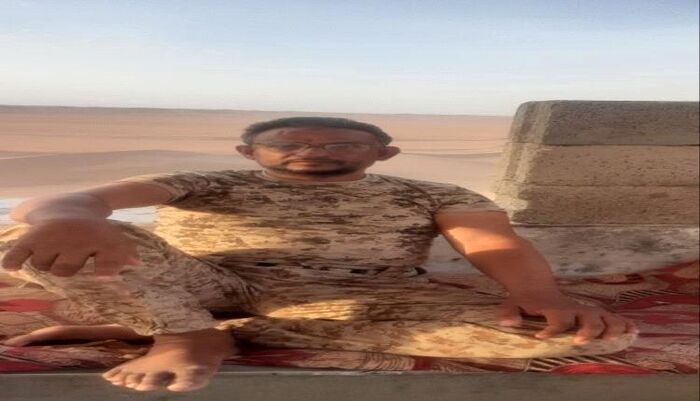 هزت وجدان الجنود واسرهم | مات عطشًا وكرامة.. الجندي الحجوري ضحية جديدة لإهمال قيادات الإخوان في مأرب