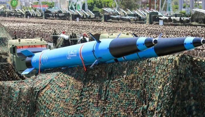 كشف معلومات استخباراتية خطيرة - الحوثيون يصنّعون الوقود الصاروخي داخلياً.. وإيران زوّدتهم بخلاطات ومواد كيماوية خطرة