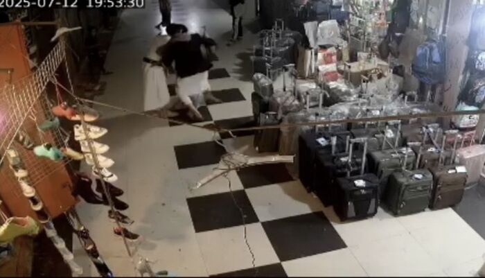 في العاصمة صنعاء | الحوثي في مأزق إقتصادي جديد .. العملة المعدنية الجديدة تتعرض للتزوير