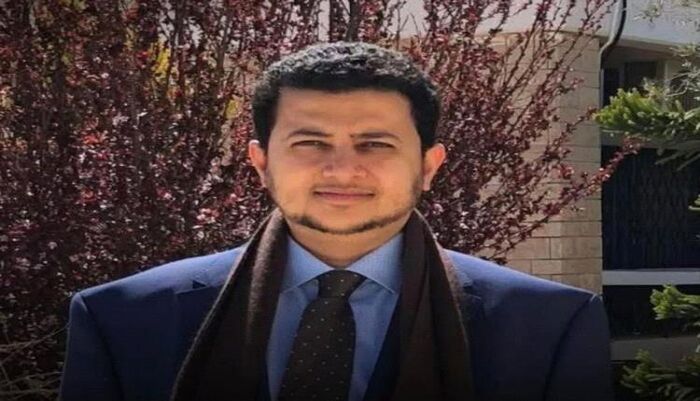 وجه صفعة سياسية .. برلماني في صنعاء يهاجم الحوثيين: "كفى لعب الجهال... هذا وطن مش حضانة"!