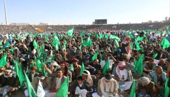 على حساب معيشية اليمنيين المنهكة | المولد النبوي في قبضة الحوثيين.. من مناسبة دينية إلى موسم جبايات وإتاوات | "استعراض سياسي بغطاء ديني"