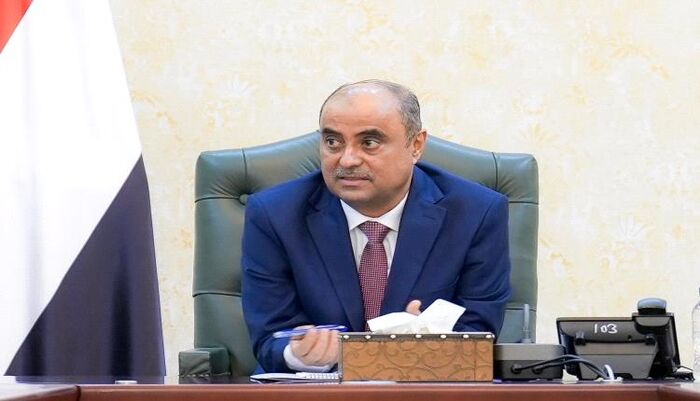 في اليمن | اول تحرك من رئيس الحكومة لايقاف مخالفات وفساد وزير الداخلية | وثيقة