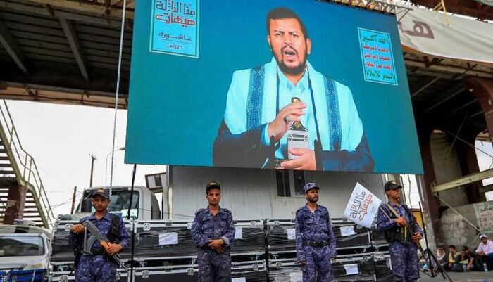 "يسرائيل" يتوعد عبدالملك الحوثي بالاغتيال ويؤكد: "سيحين وقتك.. سترسل لملاقاة لملاقاة حكومتك ..! "