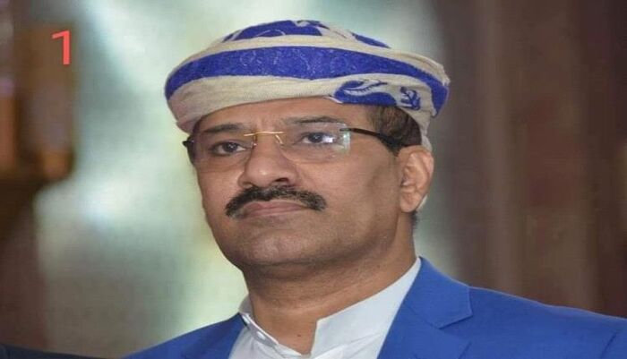 البرلماني الدهبلي يصف الوضع الراهن في تعز بـ "فوضى منظمة يمارسها بلاطجة ينتمون للجيش والامن". . وحان وقت استعادة الأمن وكرامة المدينة