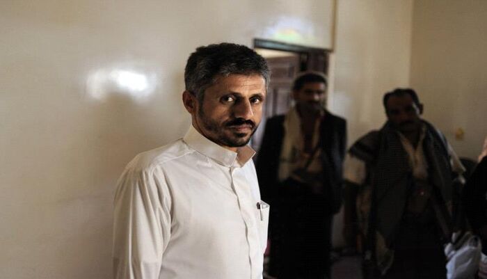 لماذا سكت حتى بلغ غل القاتل منتهاه ..!؟ | ثقافة الضباع التي رسّخها حمود المخلافي حتى داخل أسرته وعرضه الـ 100 مليون