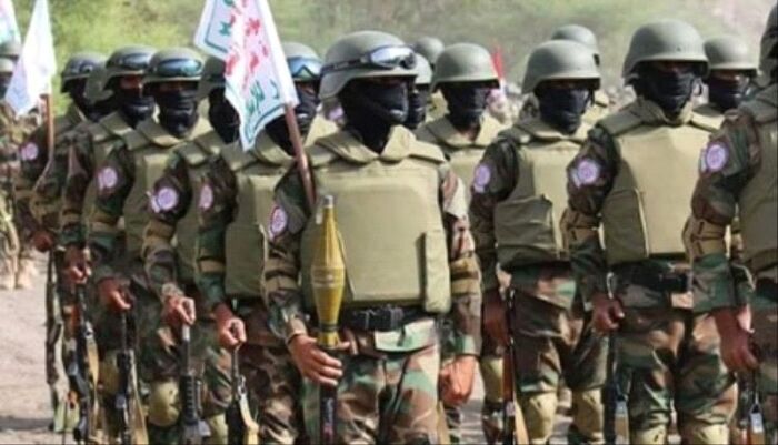 بالتزامن مع اتهامات اعلام الجماعة الرسمي للمملكة - الحوثي يعلن استكمال حشد وتدريب قرابة ١٠٠ الف مقاتل على حدود السعودية