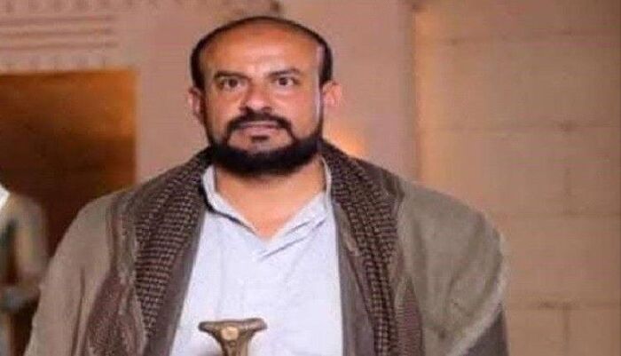 قيادات نافذة تمارس ضغوط على اسرته.. الحوثي يحاول فرض تحكيم قبلي في قضية تصفية الشيخ "أبو شعر" لتهريب الجناة من العقاب