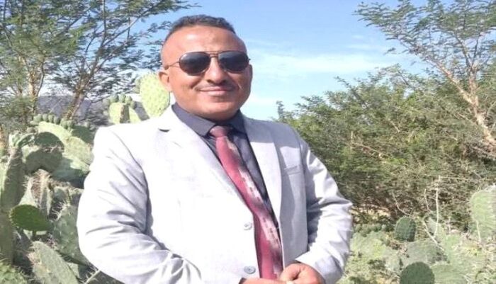 تواصل حربها الممنهجة |  جرائم حوثية ضد التربويين.. اختطاف معلم قرآن بتعز واعتداء على آخر في إب