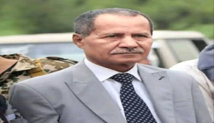 شاهد| محاولة اغتيال برلماني وشيخ بارز من داخل موقع عسكري لمحور تعز.. استدرجه قائد كتيبة إلى المكان | اسماء وتفاصيل