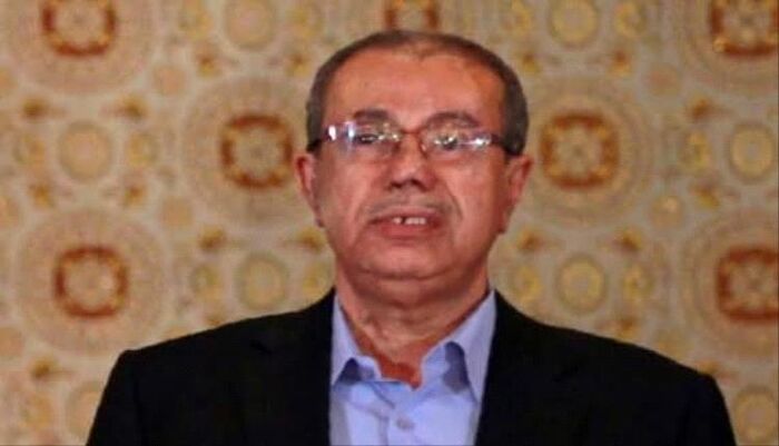 مخاوف من احتمال تنفيذ عملية اقتحام او اعتقال رئيس المؤتمر .. الحوثي يواصل تشديد الحصار على منزل أبو رأس في صنعاء