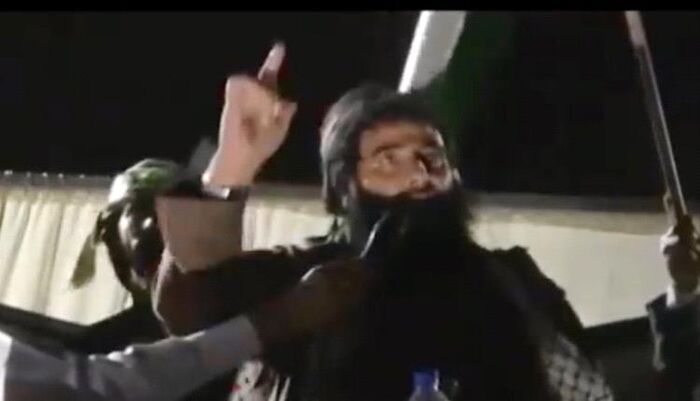 في اليمن | القاعدة وصياح الإخوان.. تسجيل تحريضي للصنعاني بعد خسائر التنظيم والإصلاح في حضرموت والمهرة