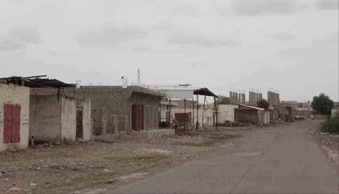 حملة مداهمات واسعة في الحديدة بمشاركة الزينبيات.. الحوثي يتوحش بالدريهمي