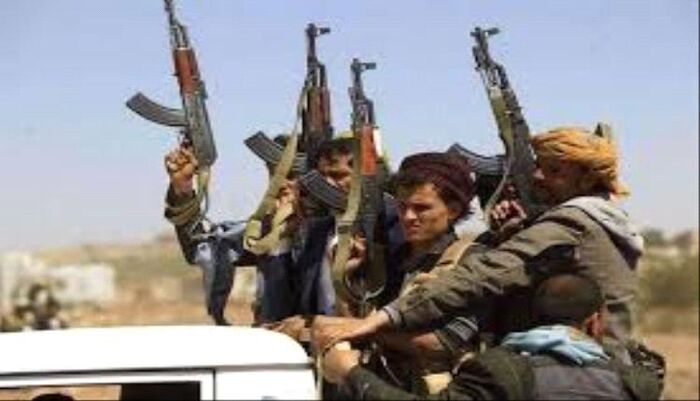 شاهد | فضيحة تهز اليمن.. مسؤولون حوثيون يتناوبون على الزواج بفتاة هاربة من منزل زوجها | أسماء وتفاصيل