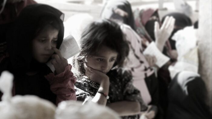 في اليمن | التجنيد مقابل الغذاء.. الحوثيون يستغلون حاجة الأسر لإرغام أبنائها على القتال