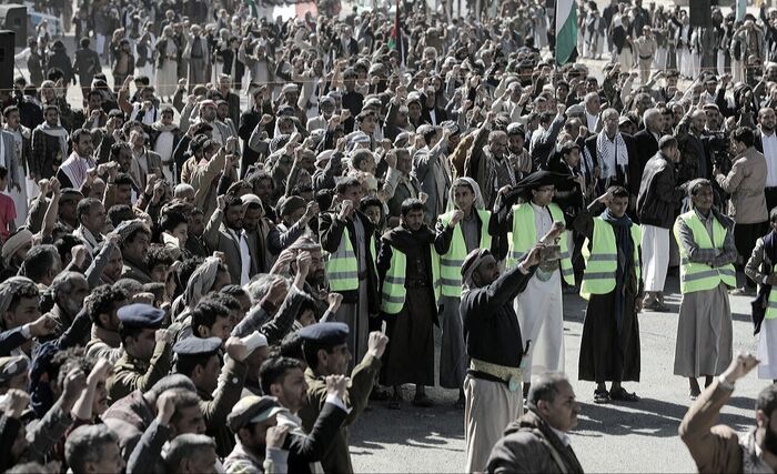 في سوريا | مصرع قيادات حوثية بمعارك حلب.. رسالة إقليمية عابرة للحدود