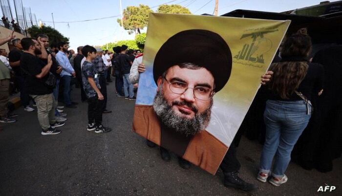 في تعز .. الحوثي يحول فرحة ليلة عيد الاضحى إلى خوف وفزع بين أهالي مقبنة