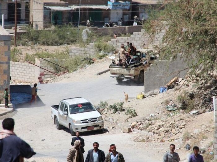 ذمار وإب على صفيح ساخن | قبائل الأعماس والحدا تتأهب لصد حملة حوثية ومقتل شيخ قبلي بارز برصاص قيادي حوثي في يريم