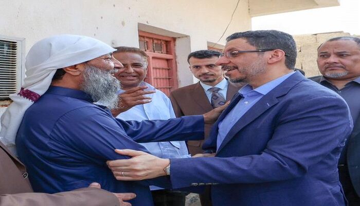 شاهد | بن مبارك وحكومته في مواجهة غضب شعبي.. بيان حقوقي يتوعد بالتصعيد | وثيقة وتفاصيل