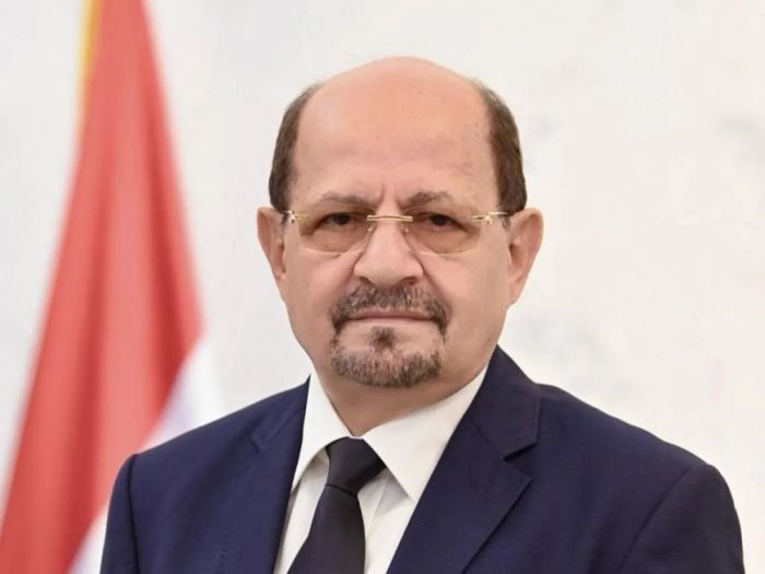 رئيس الوزراء اليمني: رحيل البيض يستدعي تقييماً وطنياً لمسار الشراكة السياسية